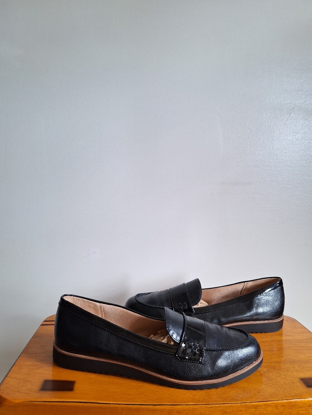 Life Stride Women's Zee Slip On Penny Loafers Black Size 9